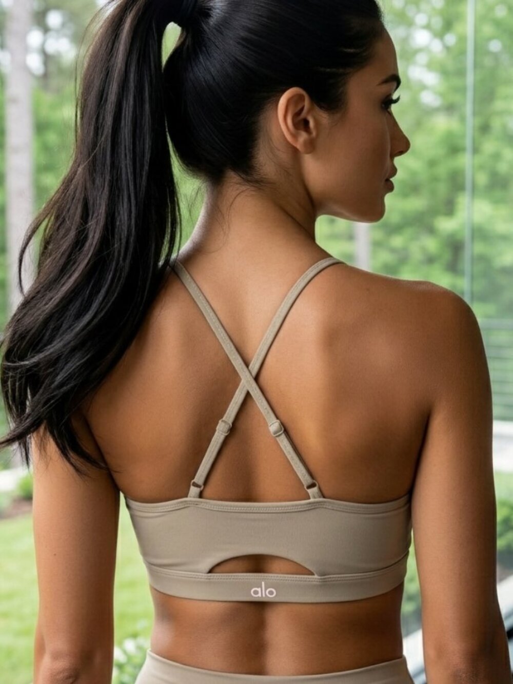 Alo Yoga Airlift Intrigue Bra